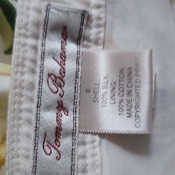 Tommy Bahama Silk Pleated Skirt sz 6 Yellow Flowers - Picture 6 of 6
